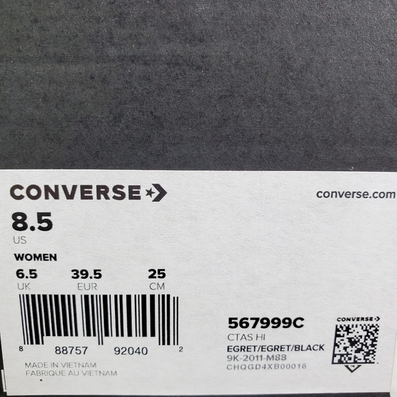 New Chuck Taylor All Star Hi 'Girls United" - Picture 12 of 12